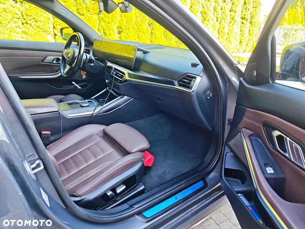BMW Seria 3 330d xDrive mHEV M Sport sport - 21
