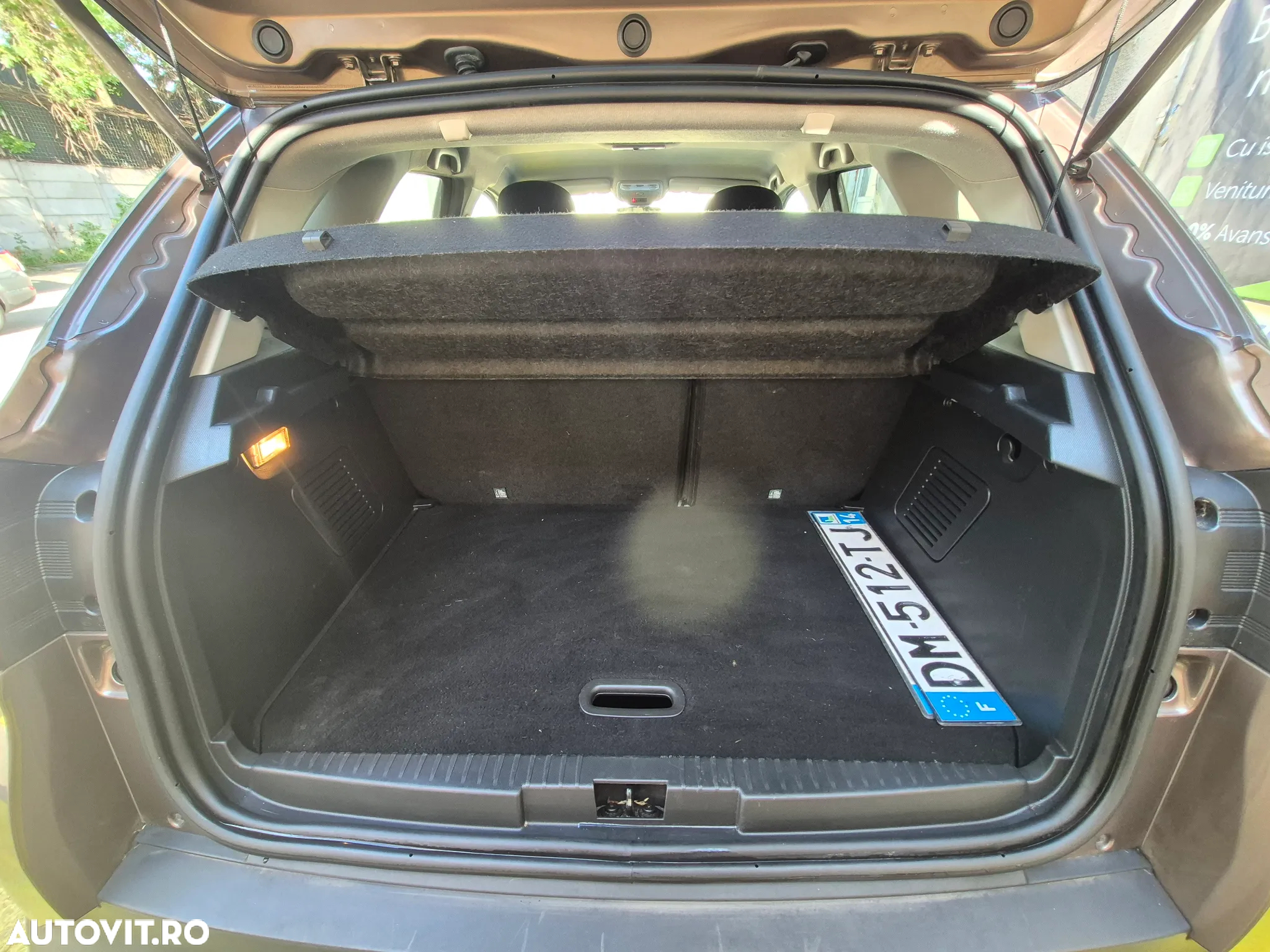 Renault Captur ENERGY TCe EDC Intens - 12