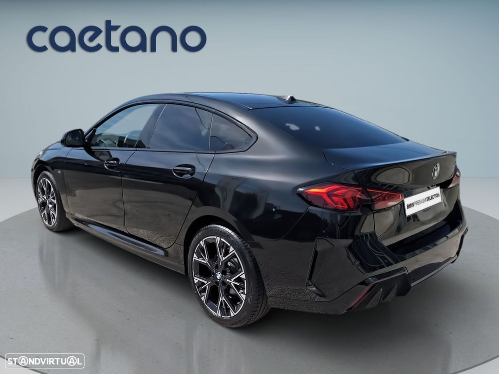 BMW 216 Pack Desportivo M — fotografia 6