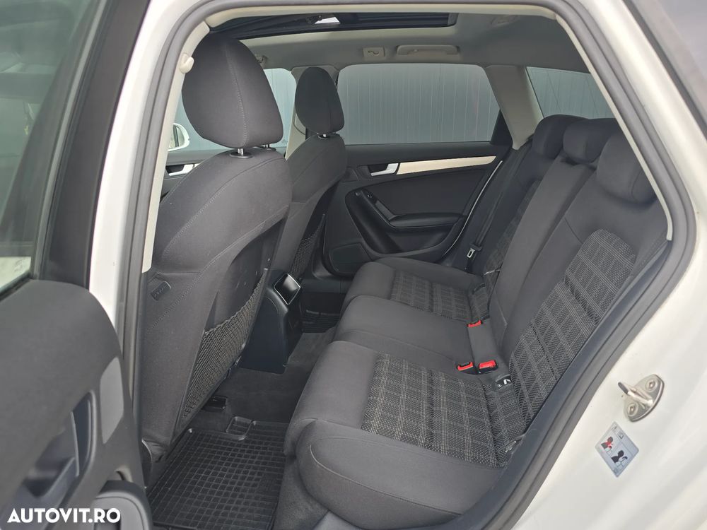 Audi A4 2.0 TDI DPF clean multitronic Attraction - 12