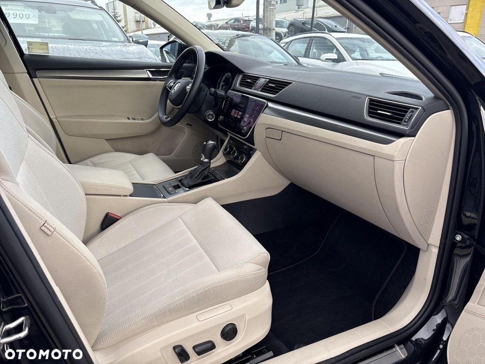Skoda Superb 2.0 TSI Style DSG - 9