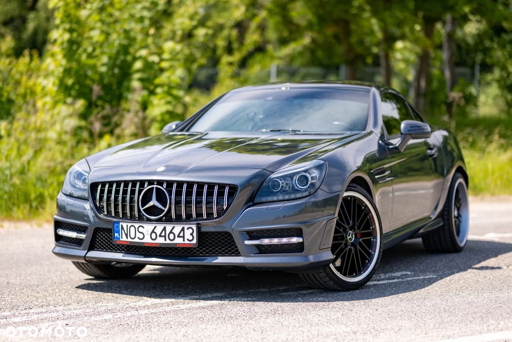 Mercedes-Benz SLK 250 CGI - 13
