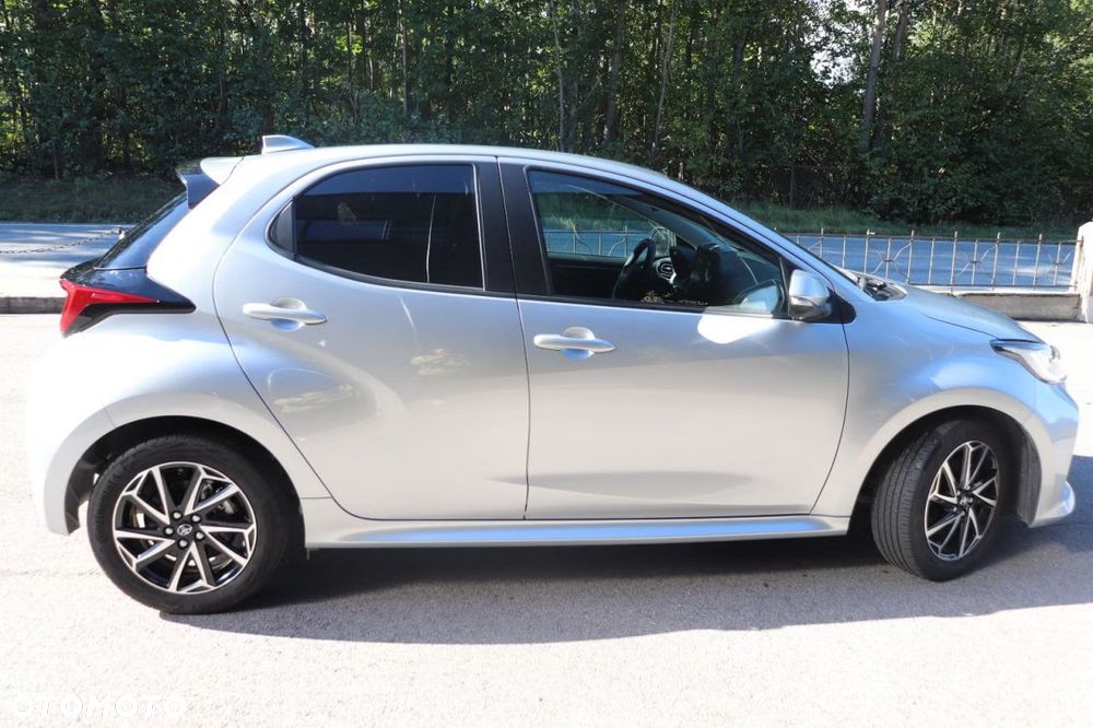Toyota Yaris Hybrid 1.5 Selection Style - 2