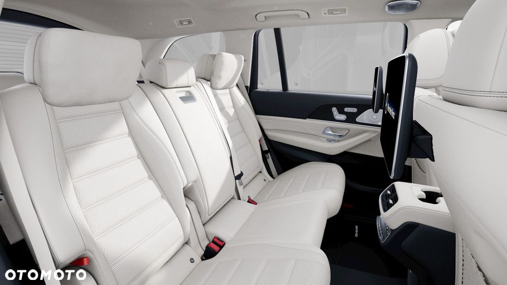 Mercedes-Benz GLS - 10