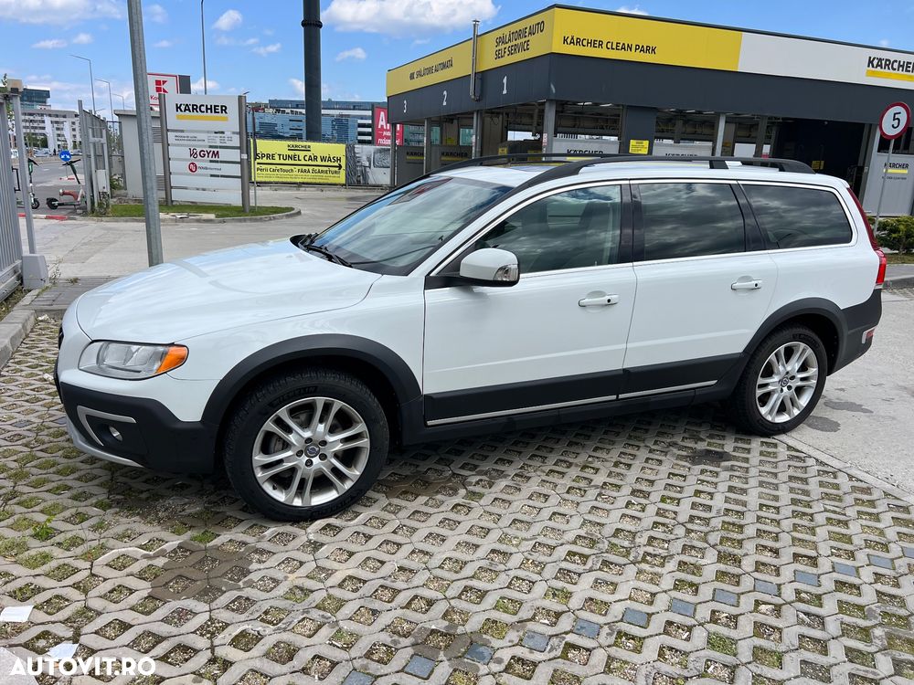 Volvo XC 70 - 10