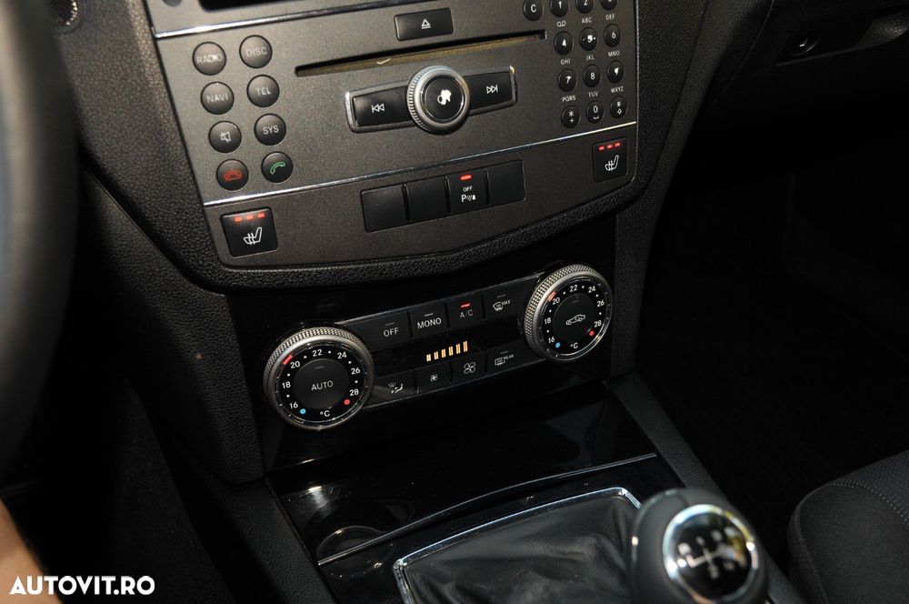 Mercedes-Benz C 200 CDI DPF Elegance - 12