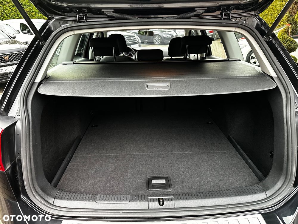 Volkswagen Golf Variant 2.0 TDI BlueMotion Technology Cup - 26