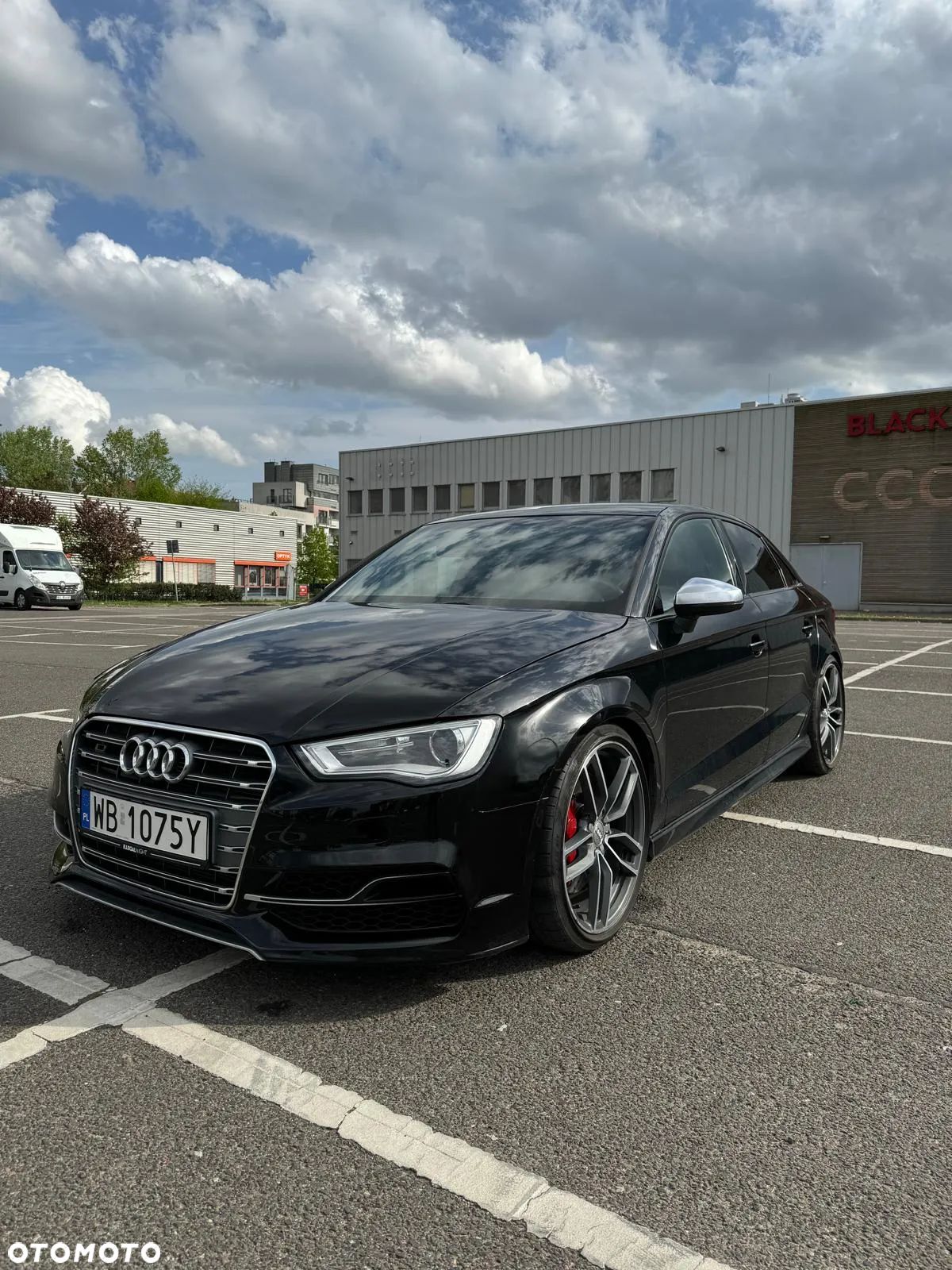 Audi S3 ver-s-tronic - 1