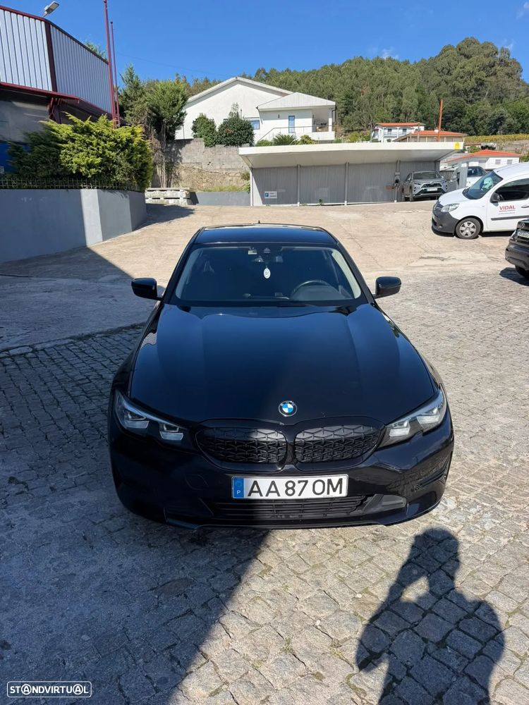 BMW 330 e Corporate Edition Auto - 1
