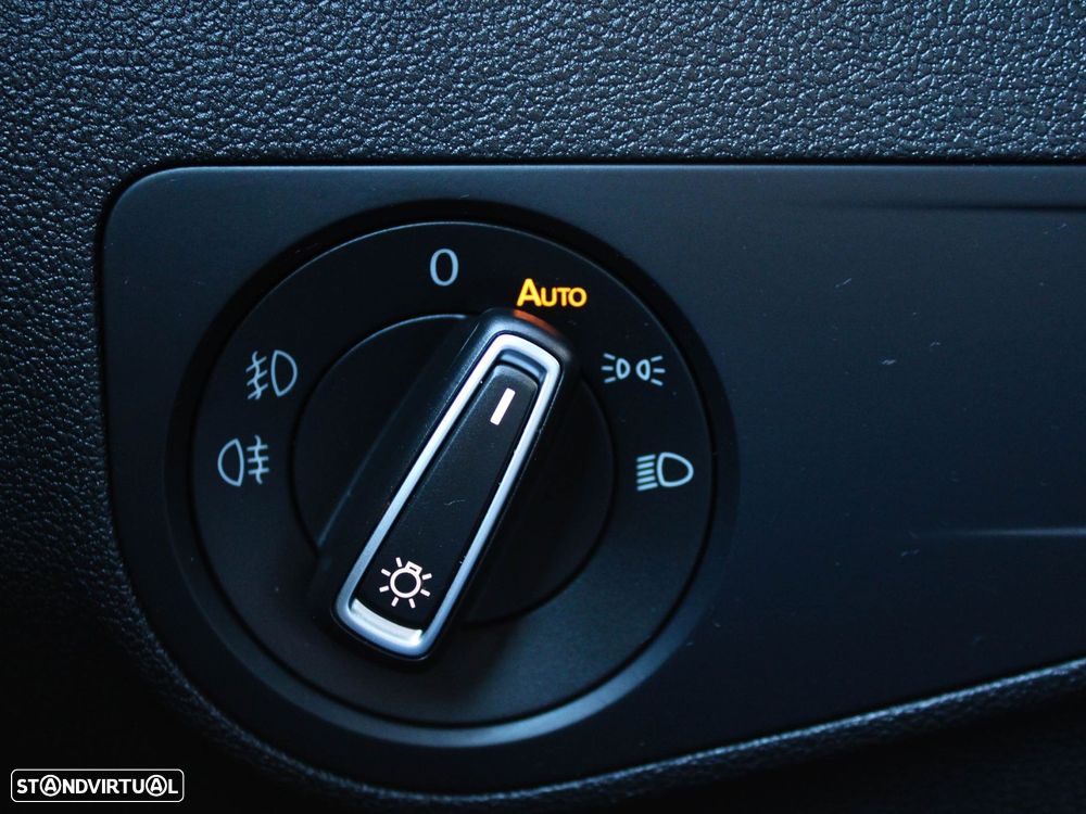 VW Tiguan 2.0 TDI Confortline - 34