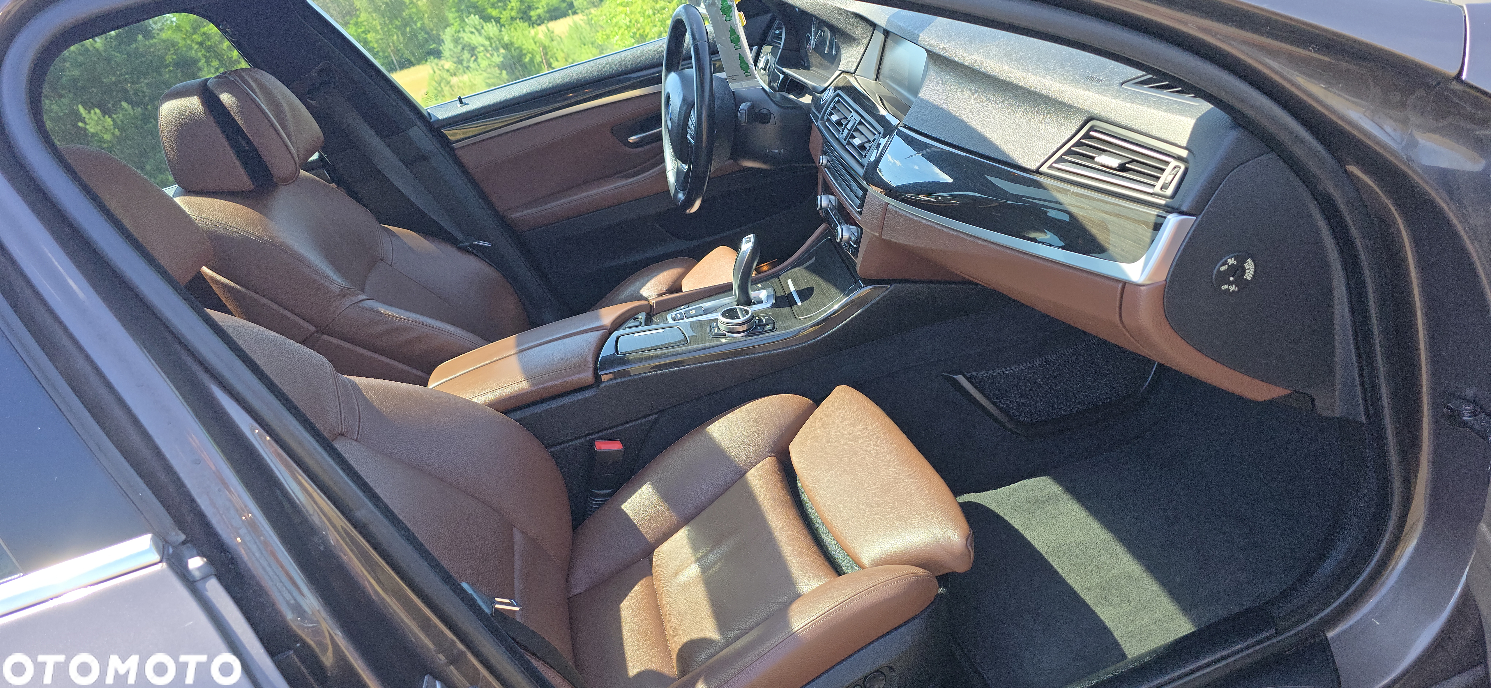 BMW Seria 5 530d Touring Sport-Aut - 13