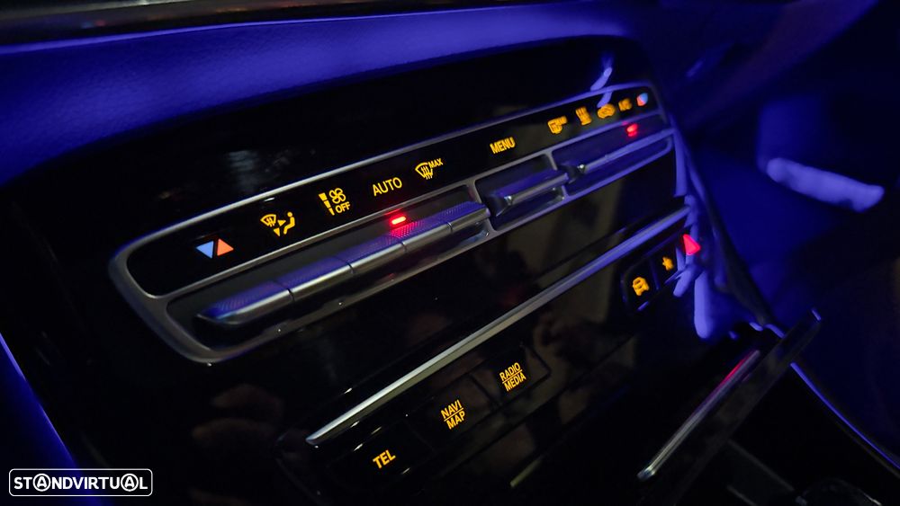 Mercedes-Benz EQC 400 4Matic AMG Line - 12