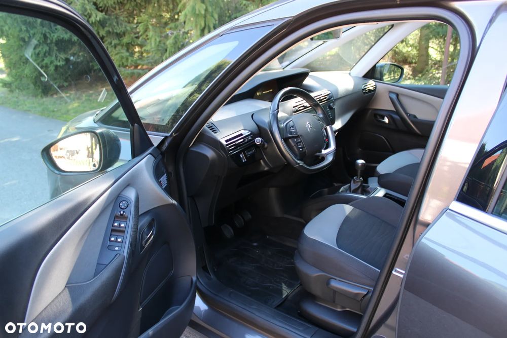 Citroën C4 Picasso - 13