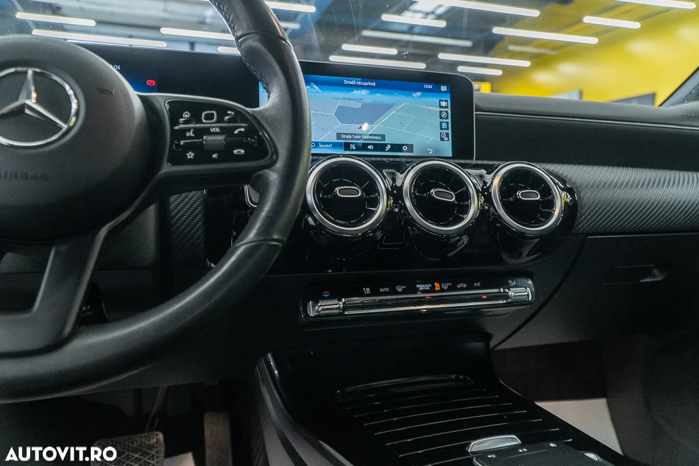 Mercedes-Benz CLA 180 7G-DCT Progressive Line Advanced - 31