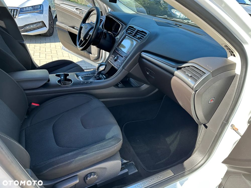 Ford Mondeo - 20