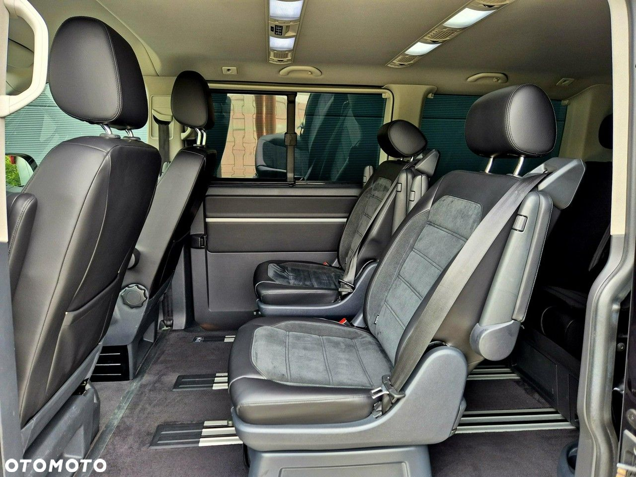 Volkswagen Multivan 2.0 BiTDI L1 Highline DSG - 7