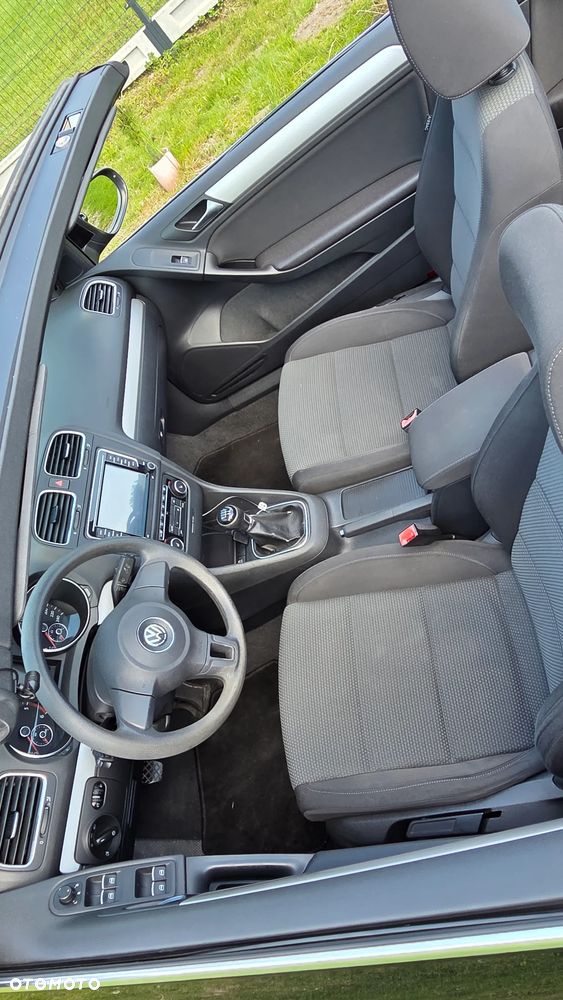 Volkswagen Golf 1.6 TDI Highline - 17