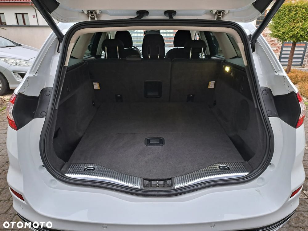 Ford Mondeo 2.0 TDCi Start-Stopp Titanium - 25