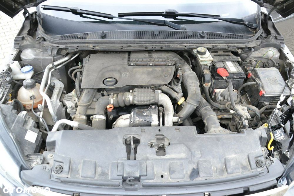 Peugeot 308 - 11