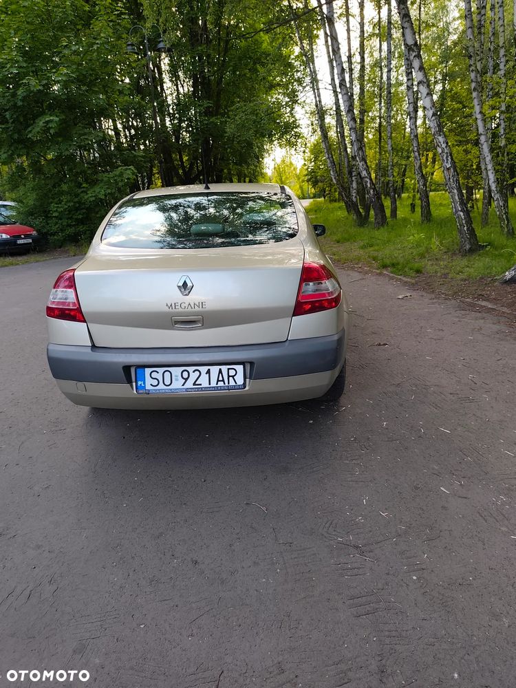Renault Megane 1.5 dCi Confort Dynamique - 6
