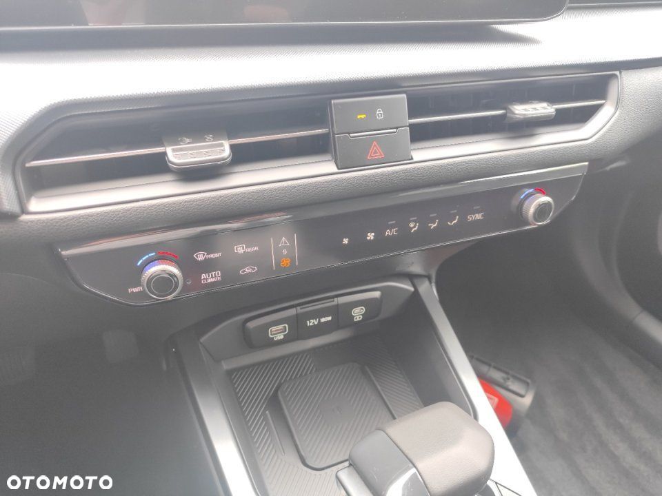 Kia XCeed - 17