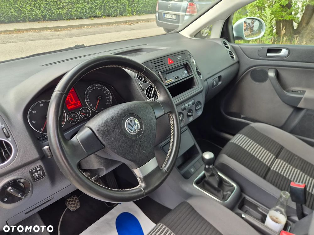 Volkswagen Golf Plus 1.9 TDI DPF Comfortline - 11
