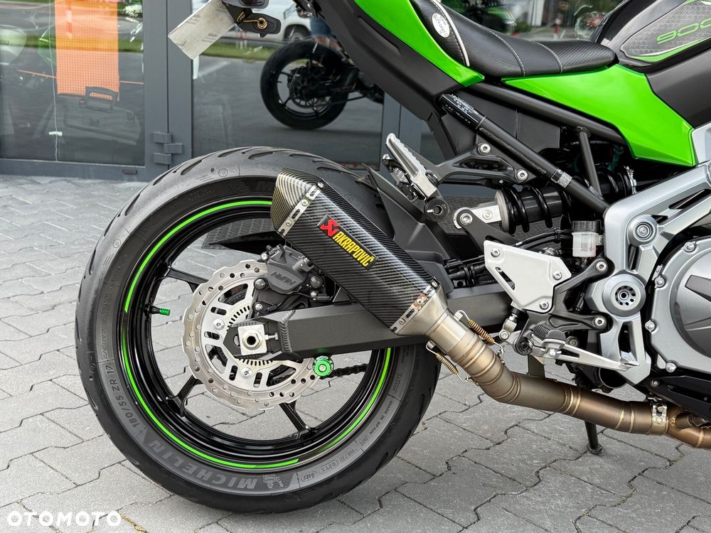Kawasaki Z 900 - 6