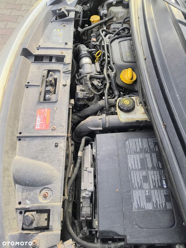 Renault Scenic Energy dCi 130 Start & Stop Euro 6 Bose Edition - 28