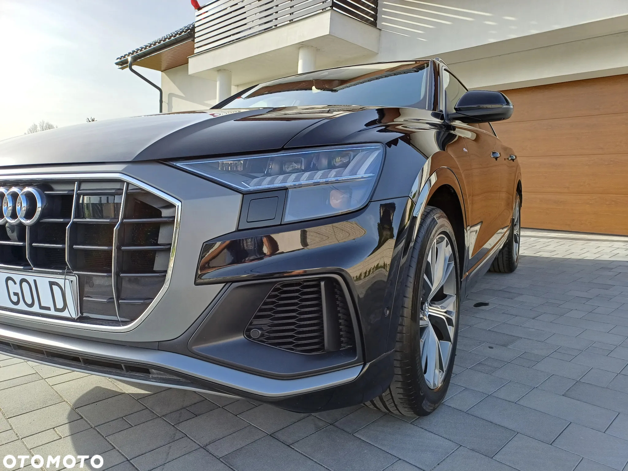 Audi Q8 - 10