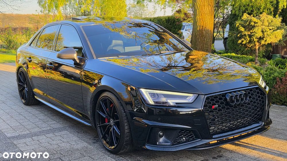 Audi S4 Limousine - 24