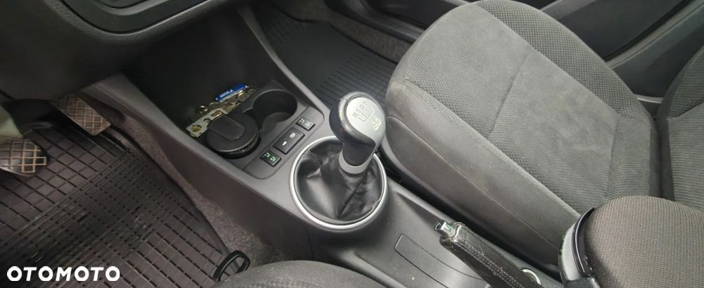 Skoda Roomster 1.6 16V - 22