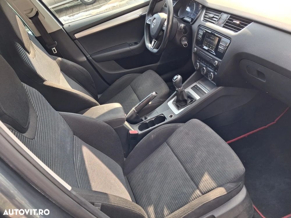 Skoda Octavia 1.6 TDI Ambition - 12
