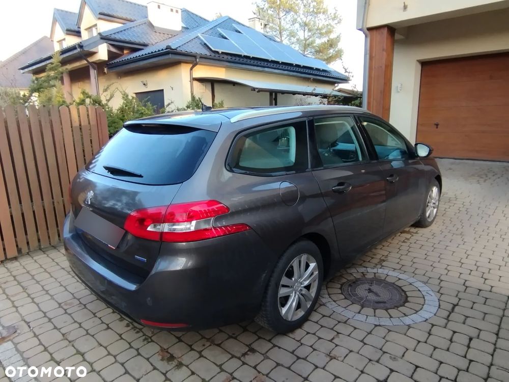 Peugeot 308 - 4
