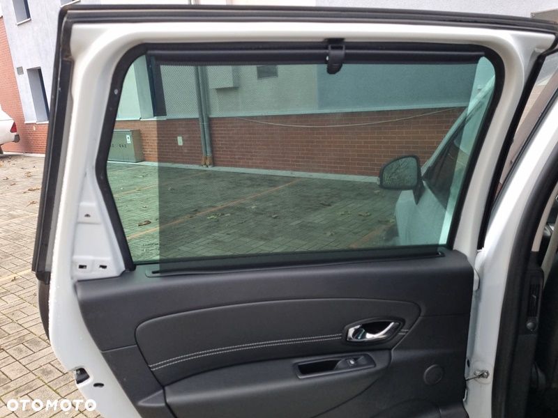 Renault Scenic dCi 160 Bose Edition - 19