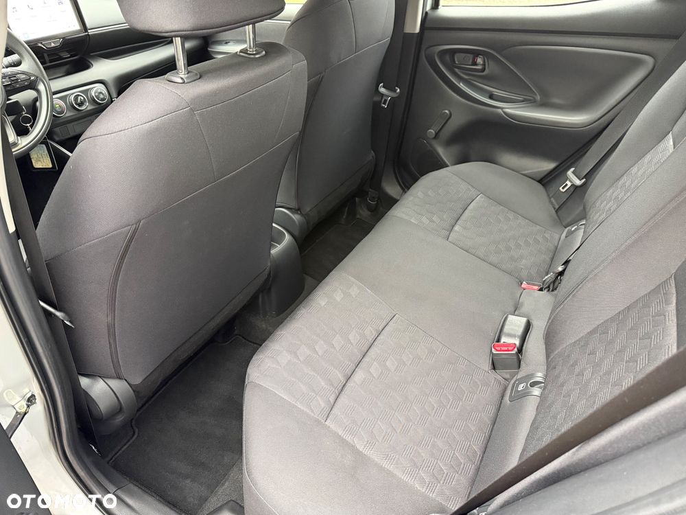 Toyota Yaris 1.5 Active - 18