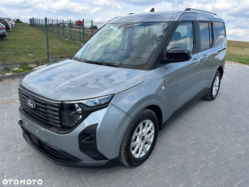 Ford Tourneo Courier 1.0 EcoBoost Titanium - 1