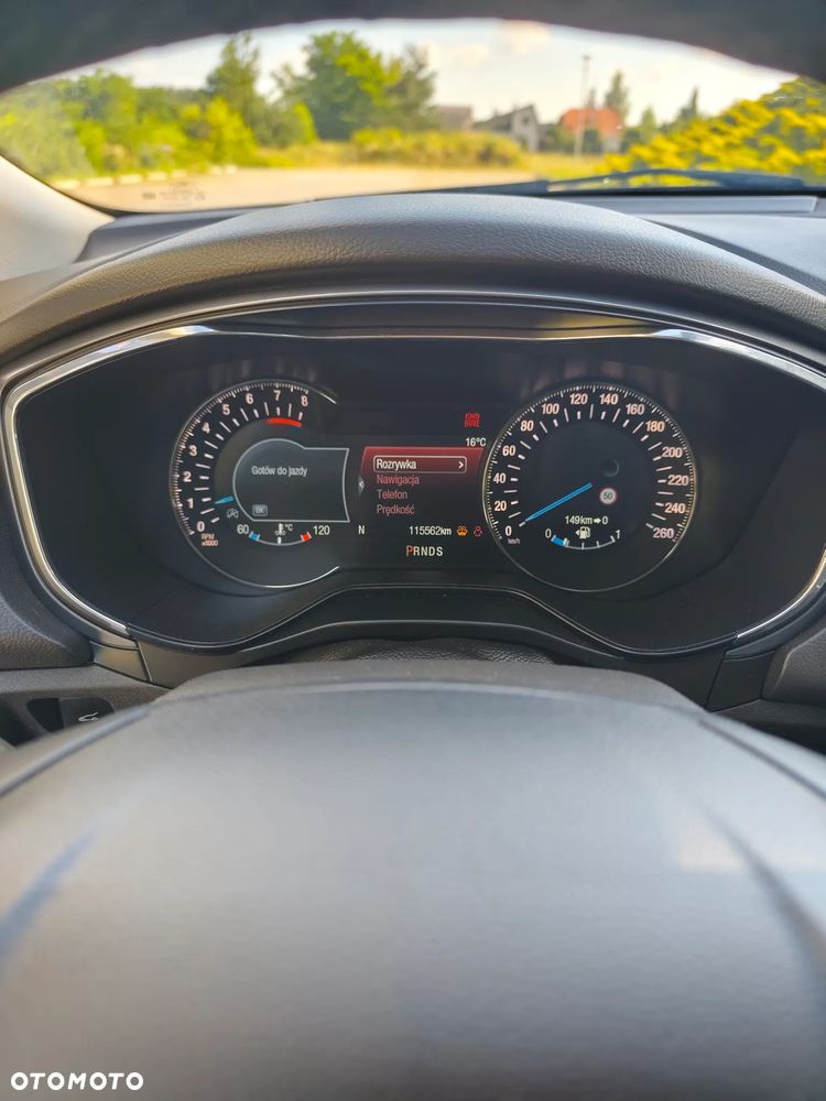 Ford Mondeo 2.0 EcoBoost Titanium - 16