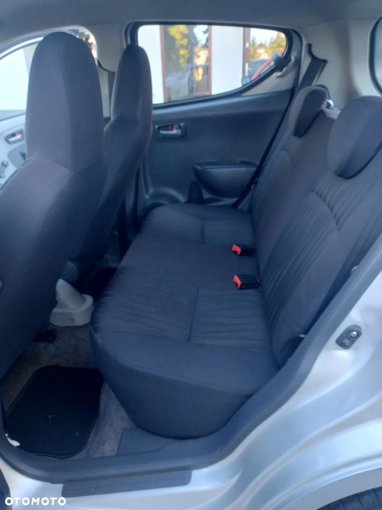 Nissan Pixo 1.0 Visia - 9