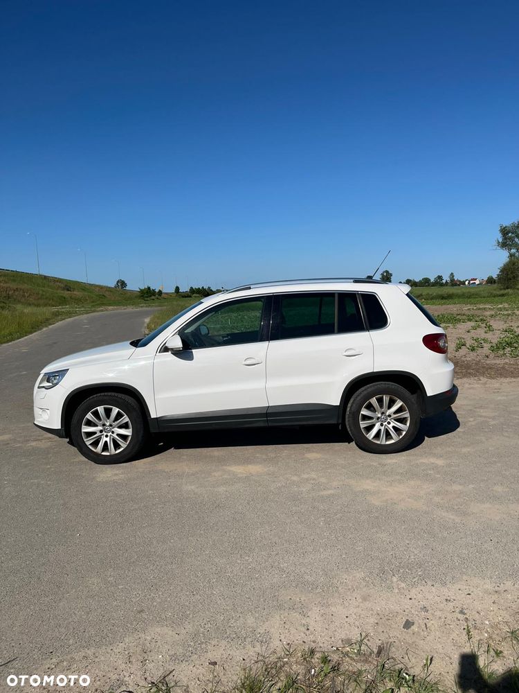 Volkswagen Tiguan 2.0 TDI BlueMot Sport&Style - 2