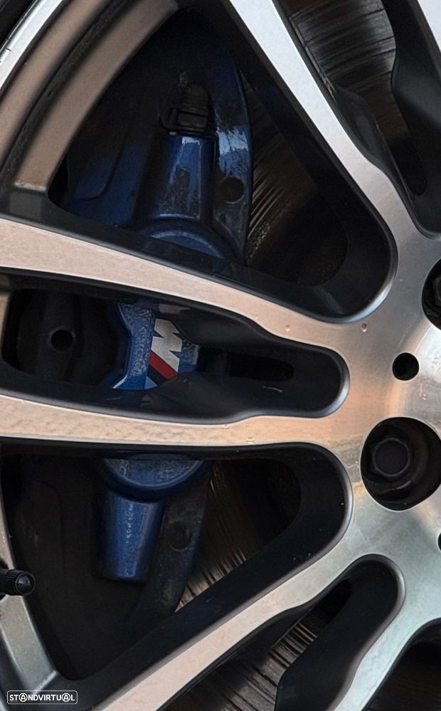 BMW 328 i Pack M - 4