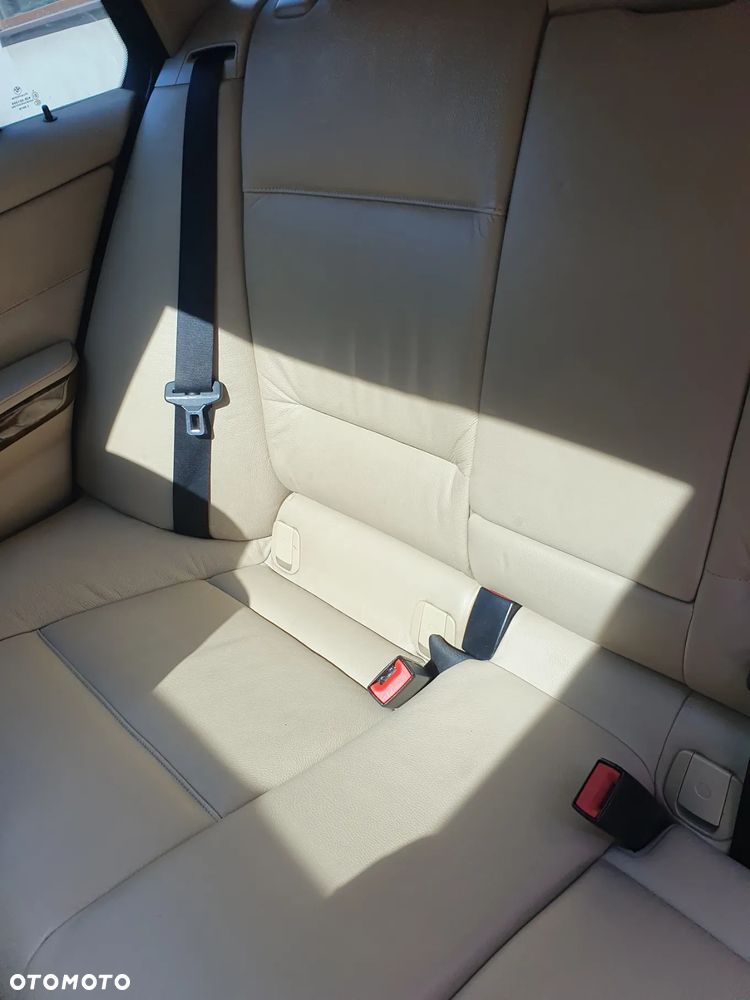 BMW Seria 3 - 21