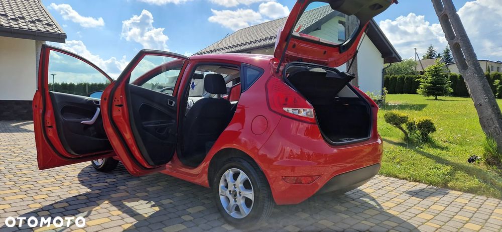 Ford Fiesta 1.25 Ambiente EU5 - 21