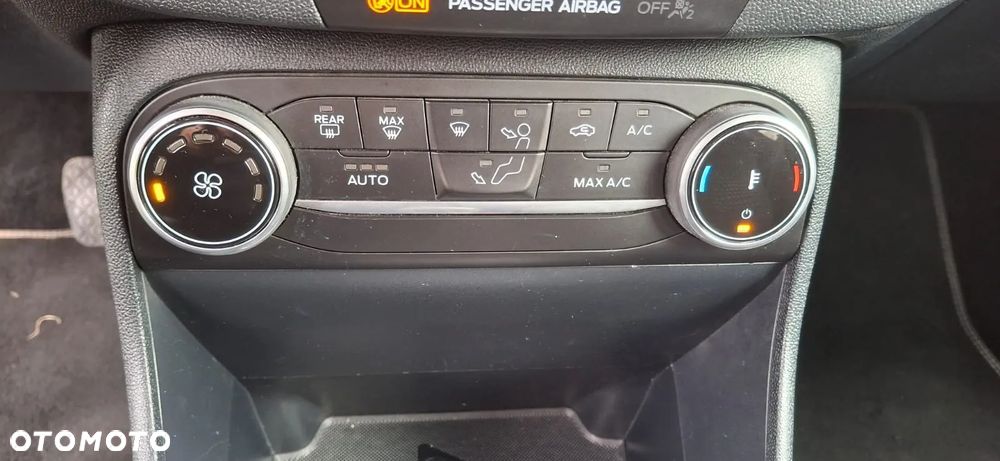 Ford Fiesta - 27