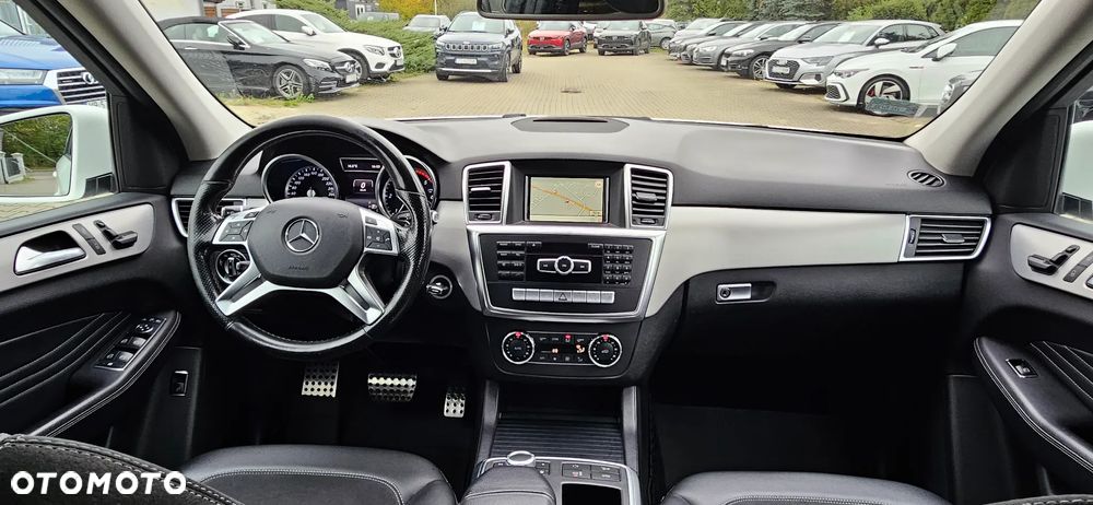 Mercedes-Benz ML 250 BlueTec 4-Matic - 21
