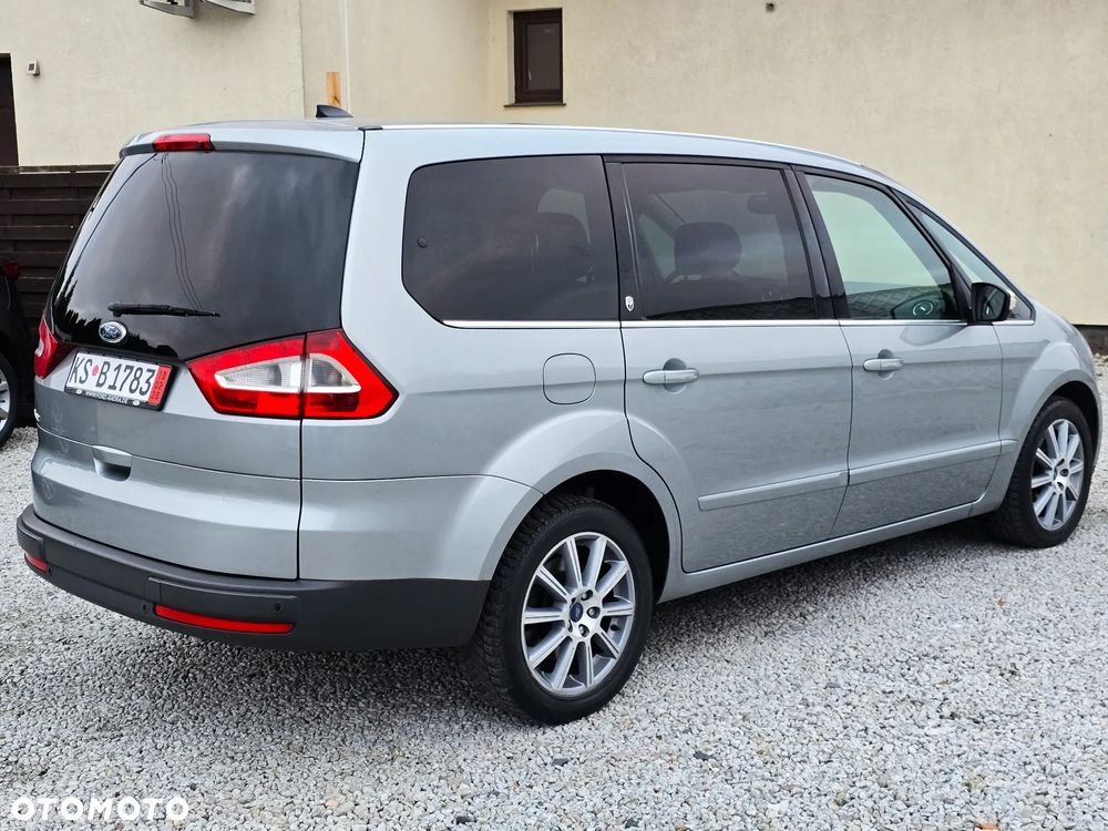 Ford Galaxy 2.0 Ghia - 6