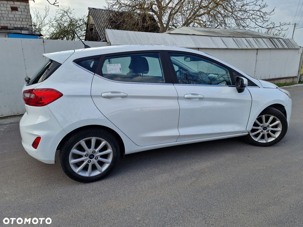 Ford Fiesta - 7