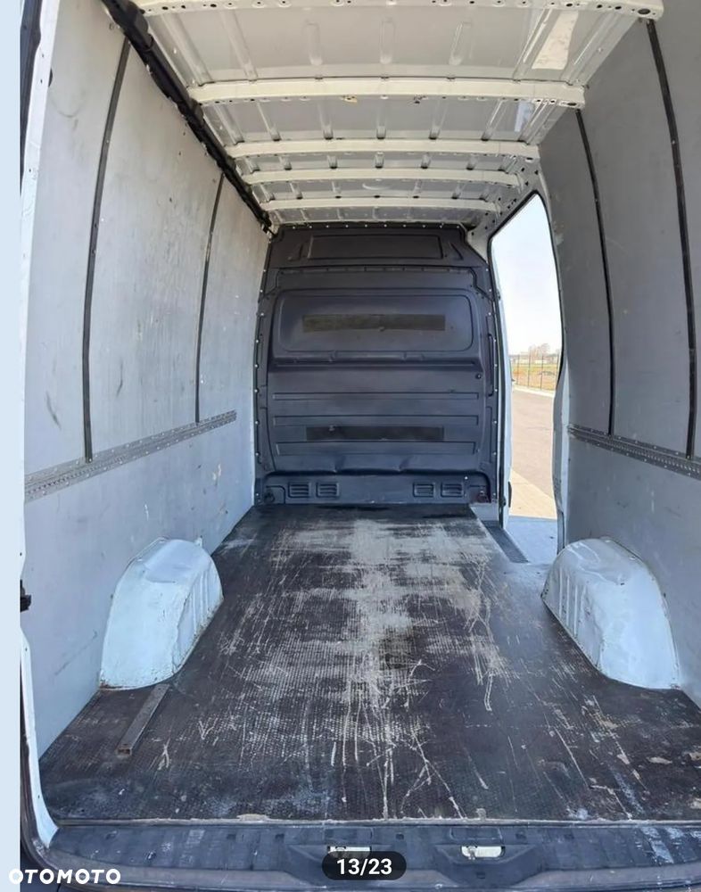 Mercedes-Benz L2H2 SPRINTER 310 - 13