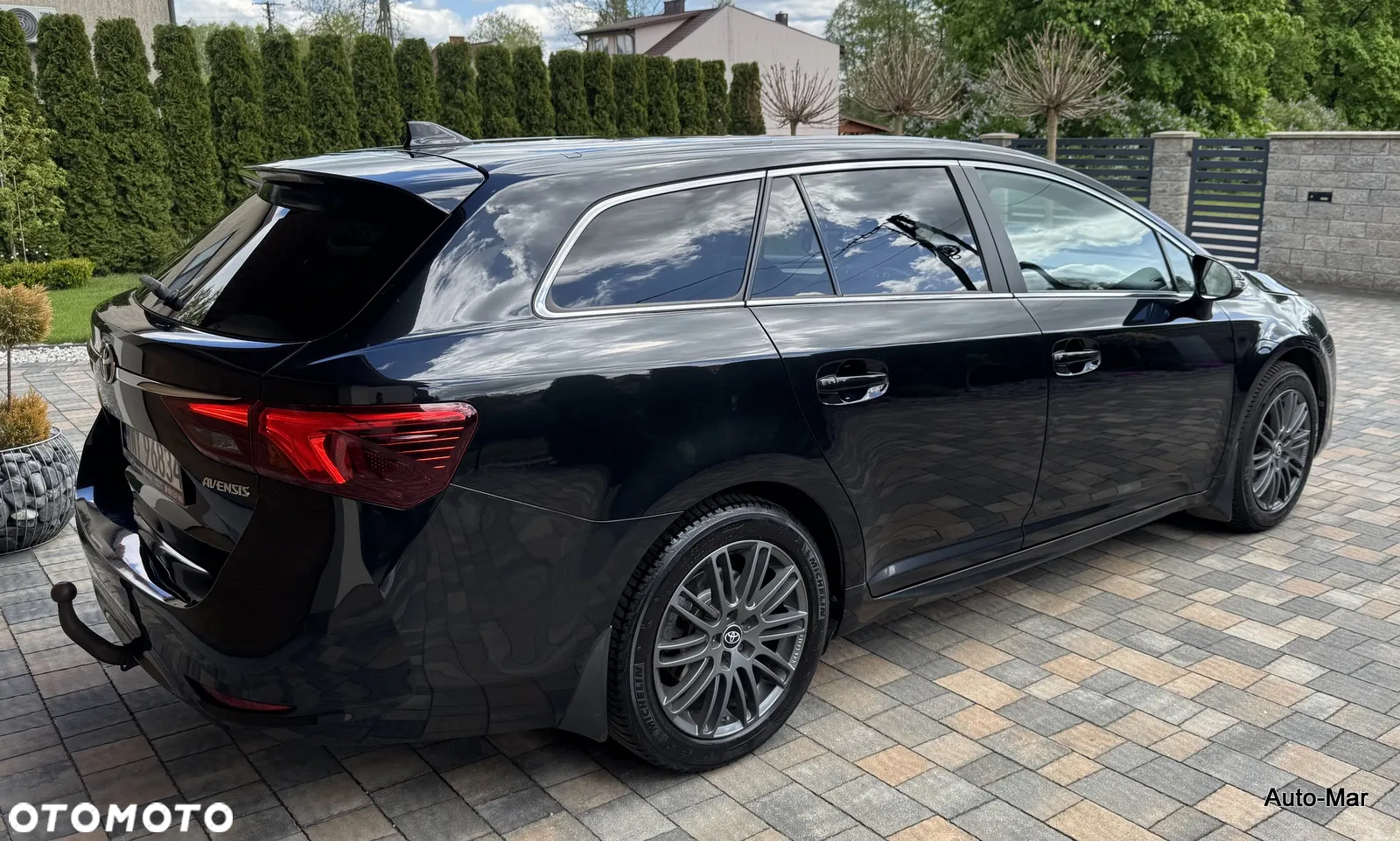 Toyota Avensis Touring Sports 1.8 Business Edition - 8