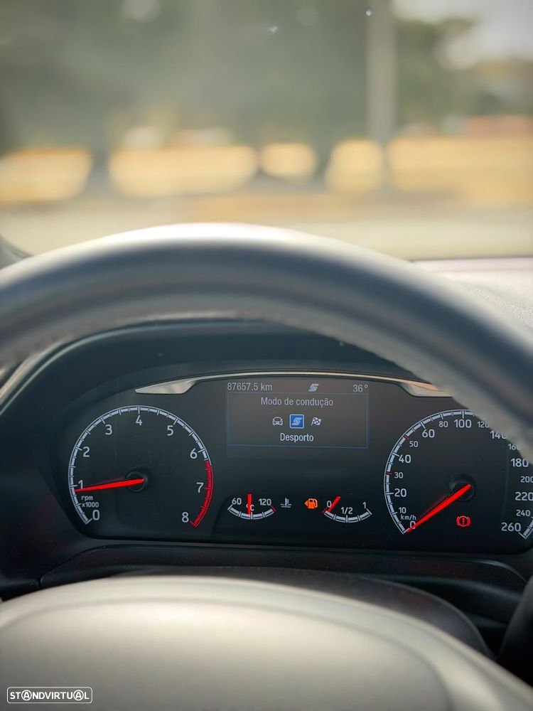 Ford Fiesta 1.5 EcoBoost S&S ST X - 6