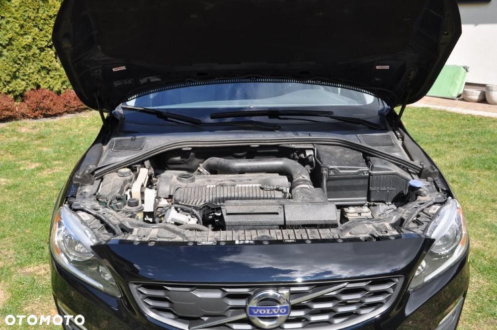 Volvo V60 Cross Country T5 AWD Summum - 19